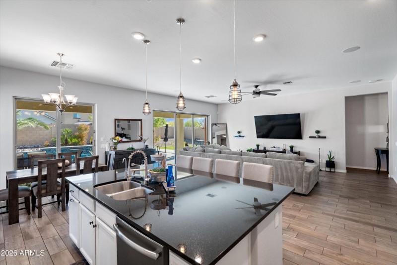 20-Kitchen & Family Room