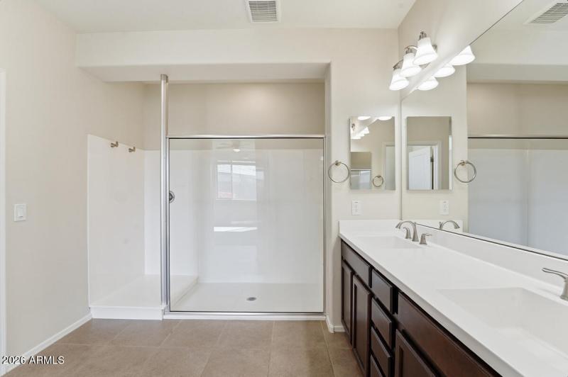 22617 E Via Las Brisas-35