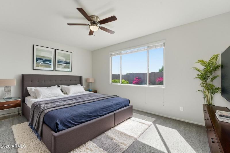 22617-E-Via-Las-Brisas-31 - Bedroom - Mo