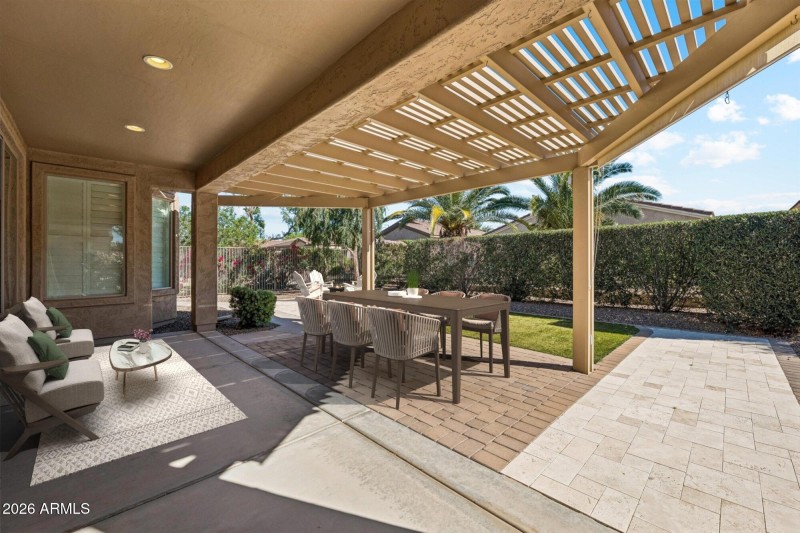 Private Relaxing Entertaining