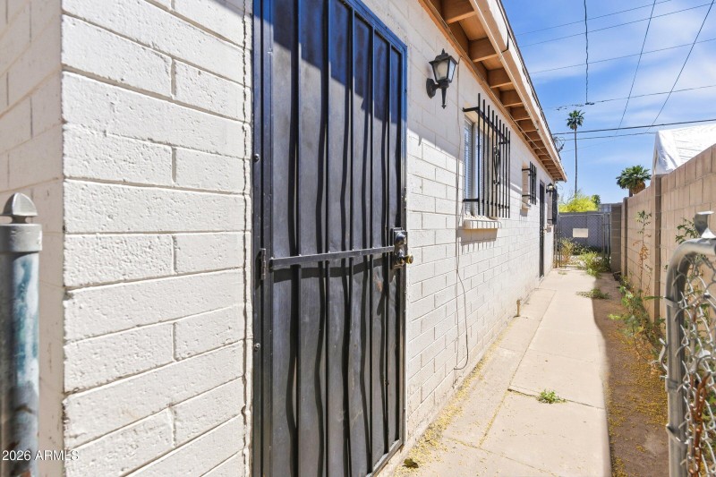 13-custom-1333 W Woodland Ave-13