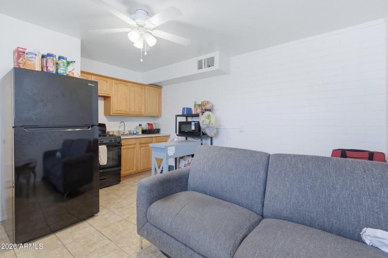 15-custom-1333 W Woodland Ave-15