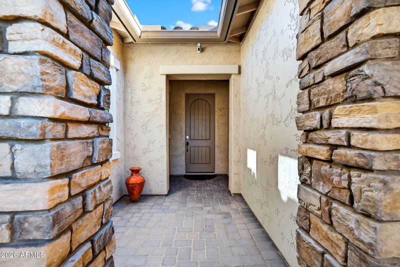 4-web-or-mls-034Ampere Ave