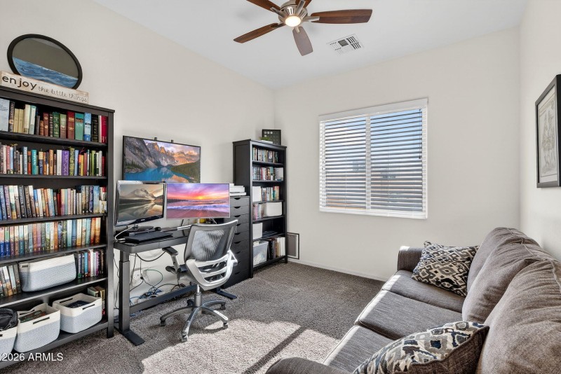 5-web-or-mls-035Ampere Ave