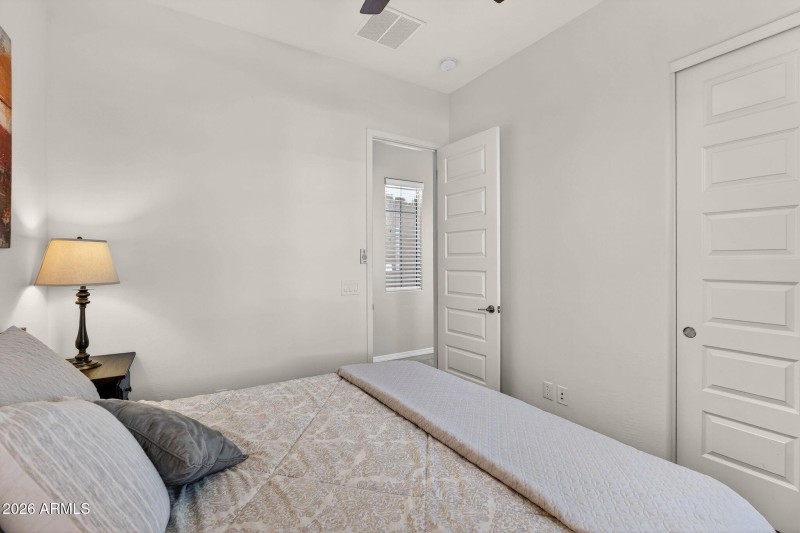 33-web-or-mls-068Ampere Ave