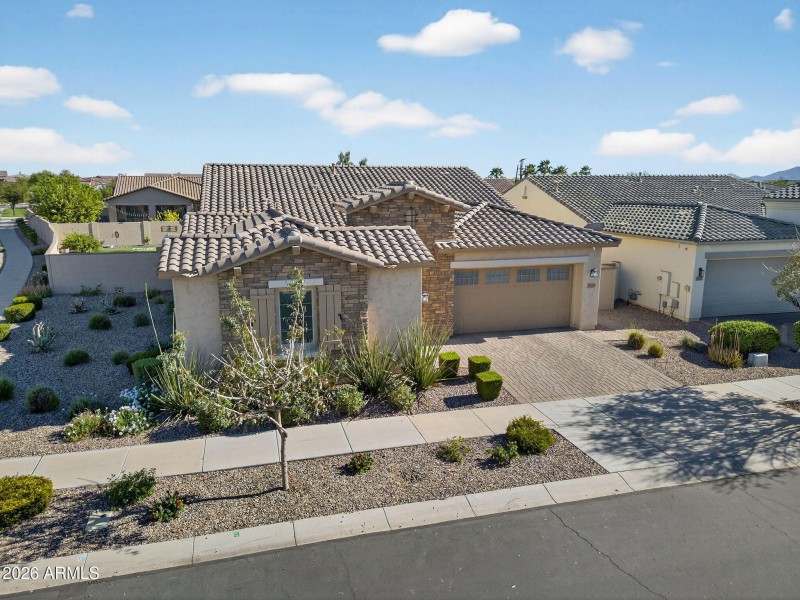 64-web-or-mls-006Ampere Ave