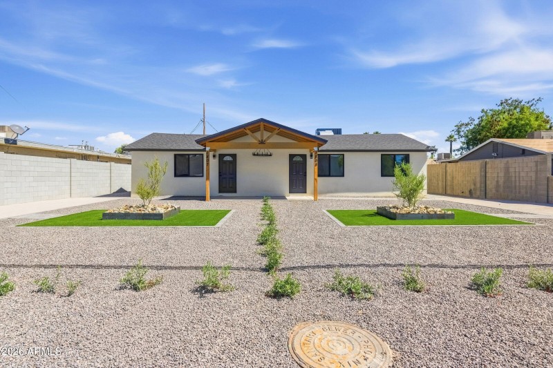 1-custom-1805 N 31st St-1