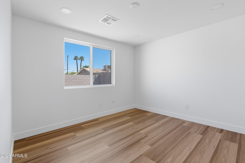 20-custom-1805 N 31st St-20