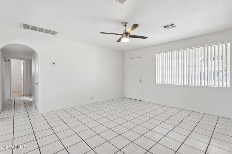 5-web-or-mls-4505-w-crittenden-ln