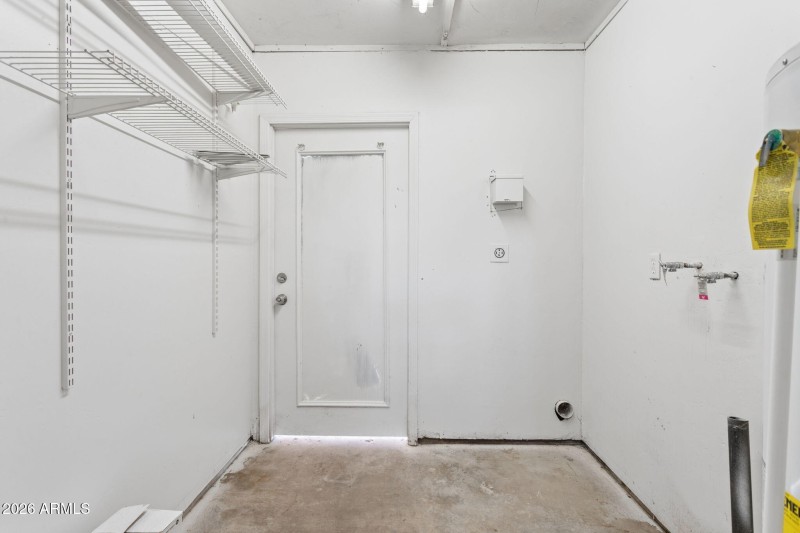 19-web-or-mls-4505-w-crittenden-ln