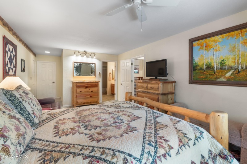 2601 Thunderbolt Circle #14A Pinetop (19