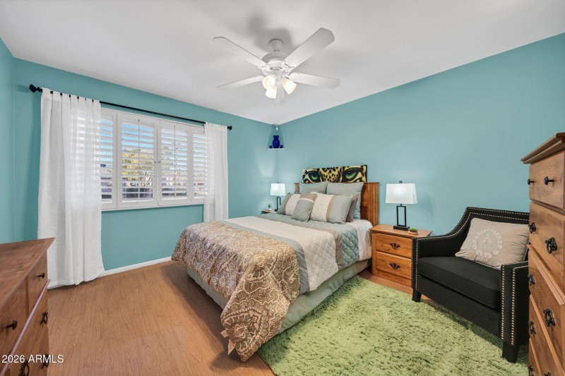 13623 N 111th Ave-22