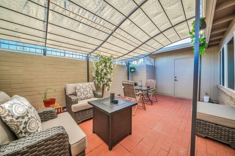 13623 N 111th Ave-33