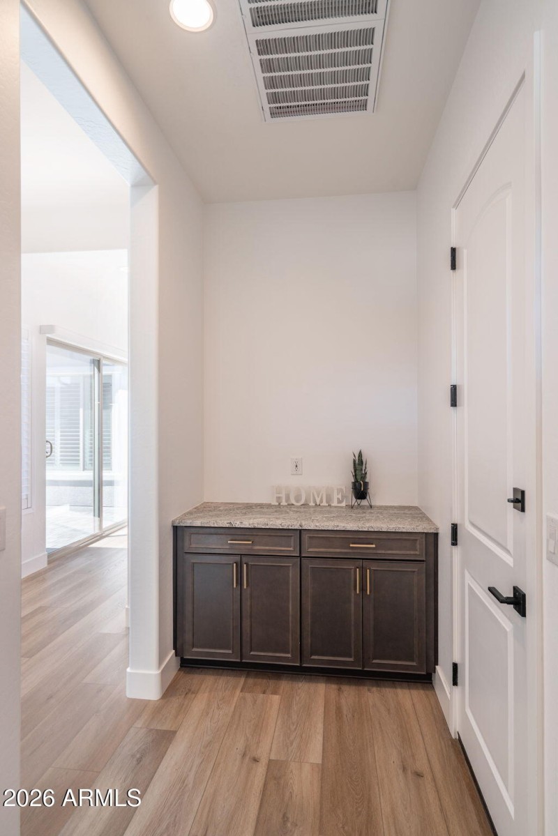 3-web-or-mls-5238-iron-vine-trl