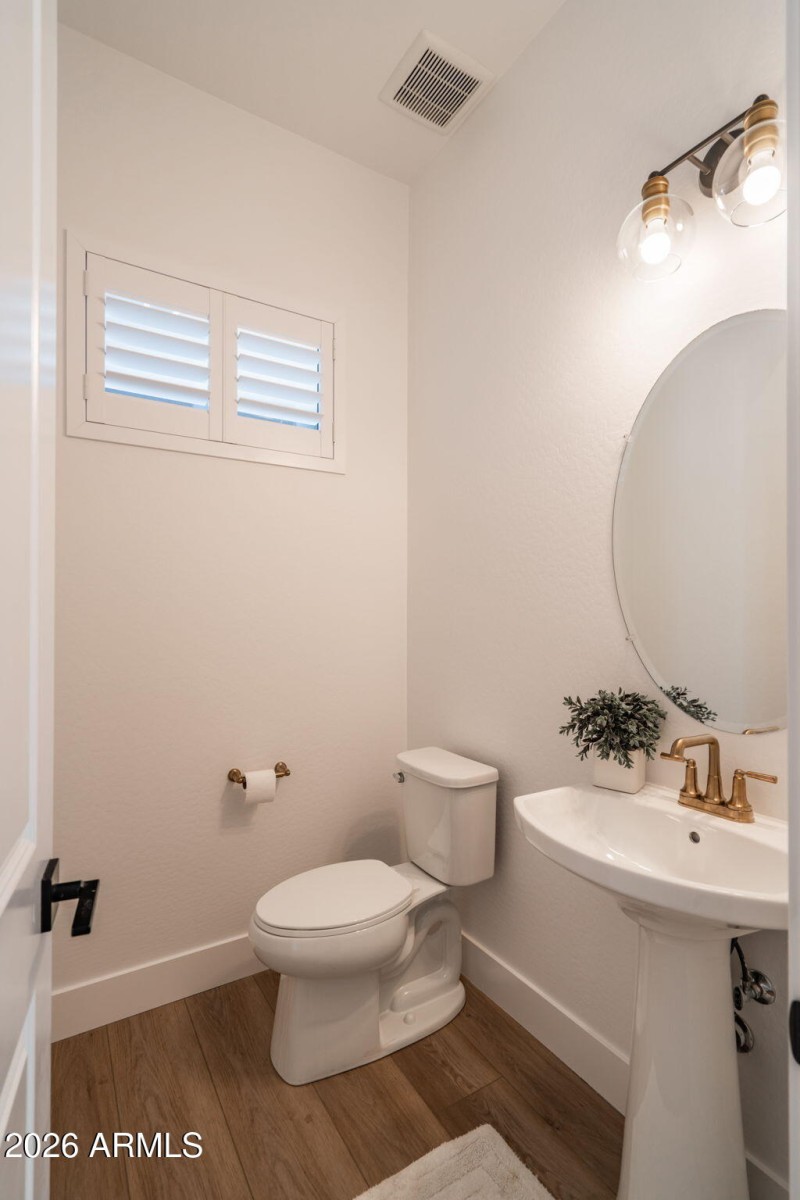 4-web-or-mls-5238-iron-vine-trl