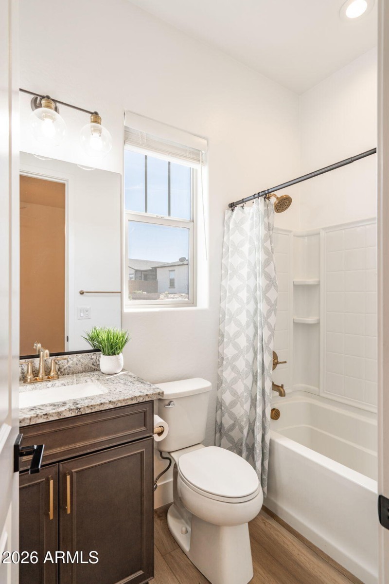 7-web-or-mls-5238-iron-vine-trl