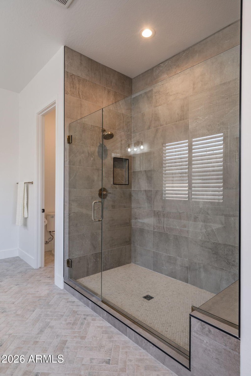 34-web-or-mls-5238-iron-vine-trl