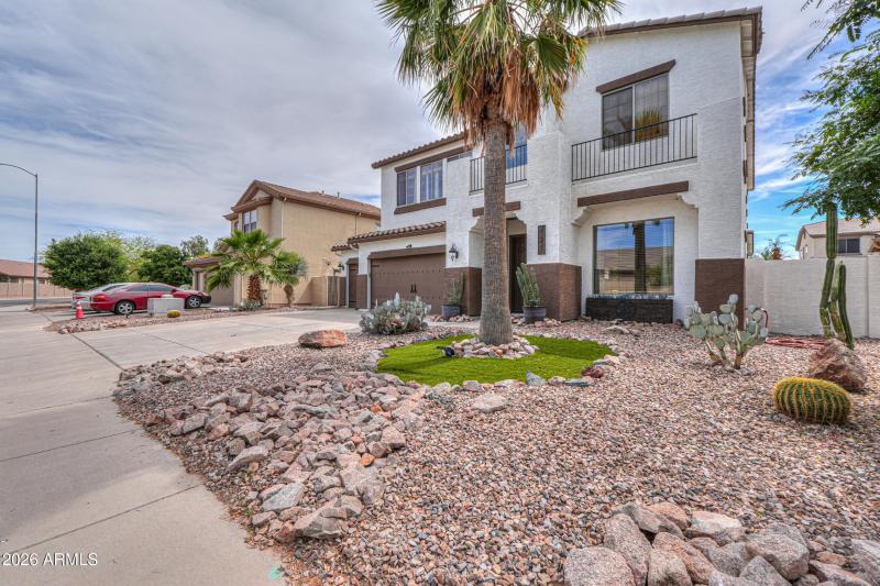 45247 W JACK RABBIT Trail