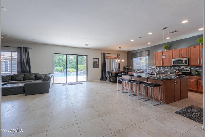 45247 W JACK RABBIT Trail