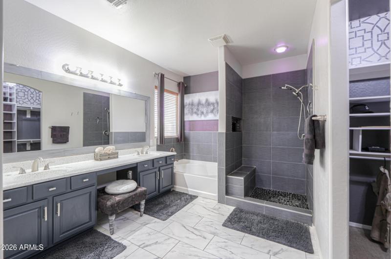 45247 W JACK RABBIT Trail