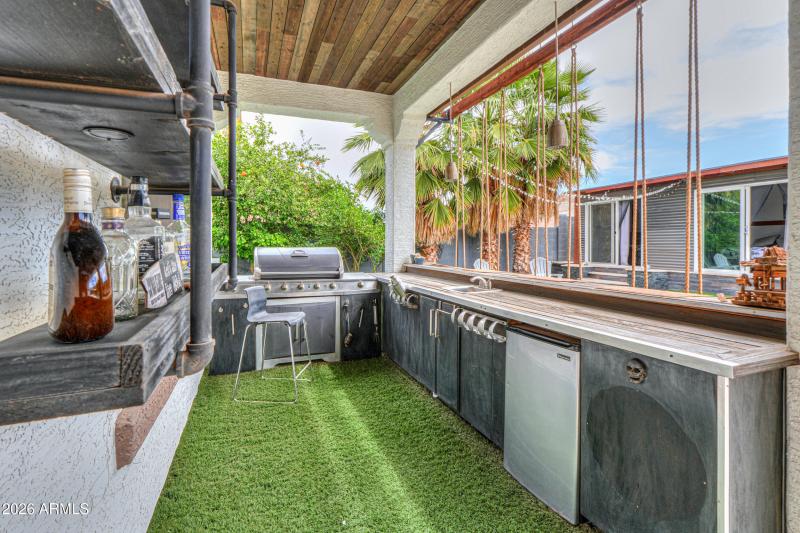 45247 W JACK RABBIT Trail