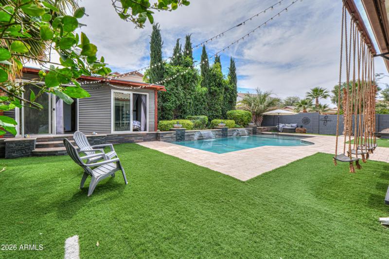 45247 W JACK RABBIT Trail