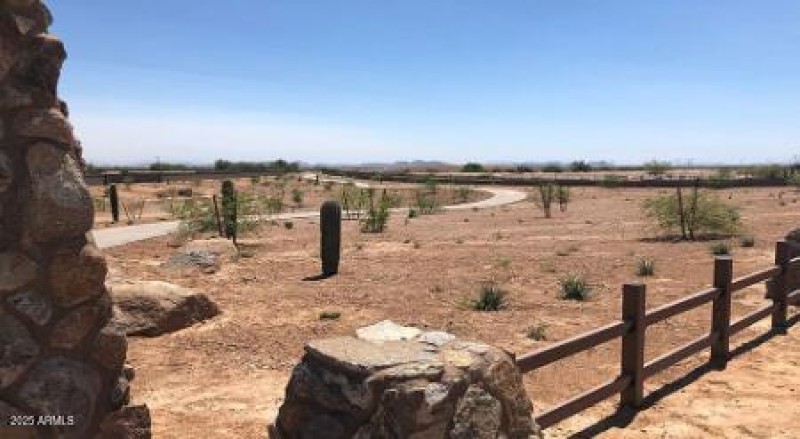 Rancho Mercado Community