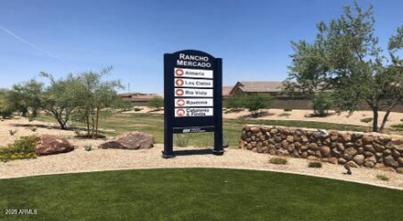 Rancho Mercado Community