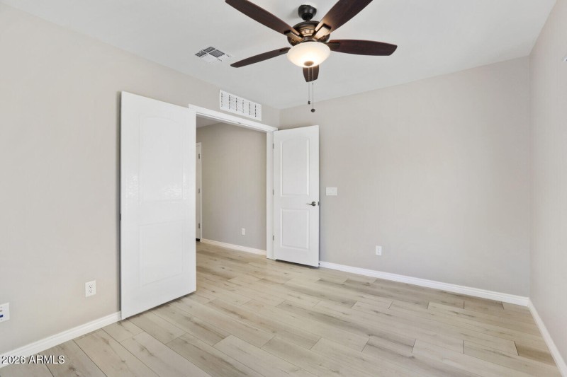 16480 W Culver St - Web Quality - 022 -