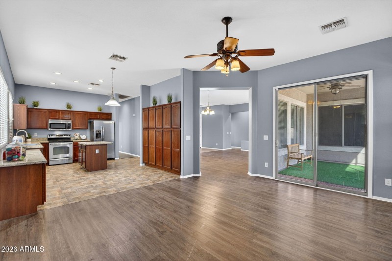 16-web-or-mls-DSC01245