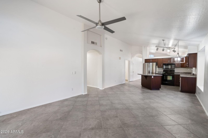 16-web-or-mls-DSC00613