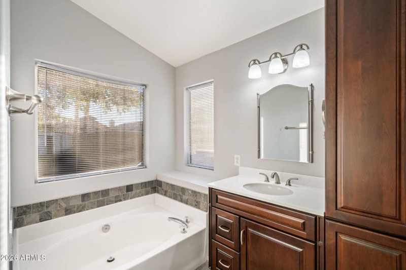 22-web-or-mls-DSC00643