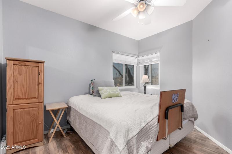 20_-_Arrowhead_Clubhouse_7401[1]