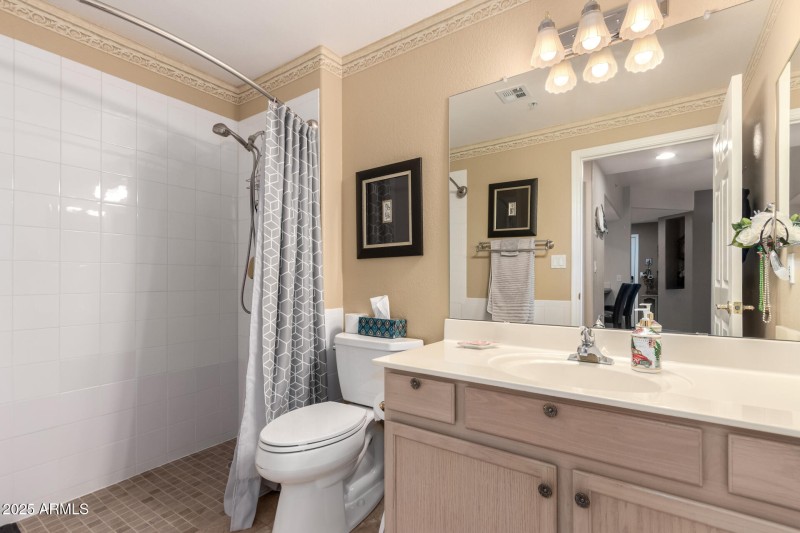 22_-_Arrowhead_Clubhouse_7401[1]