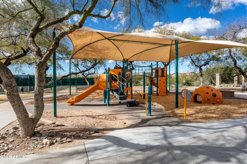 50-web-or-mls-16600-n-thompson-peak-pkwy