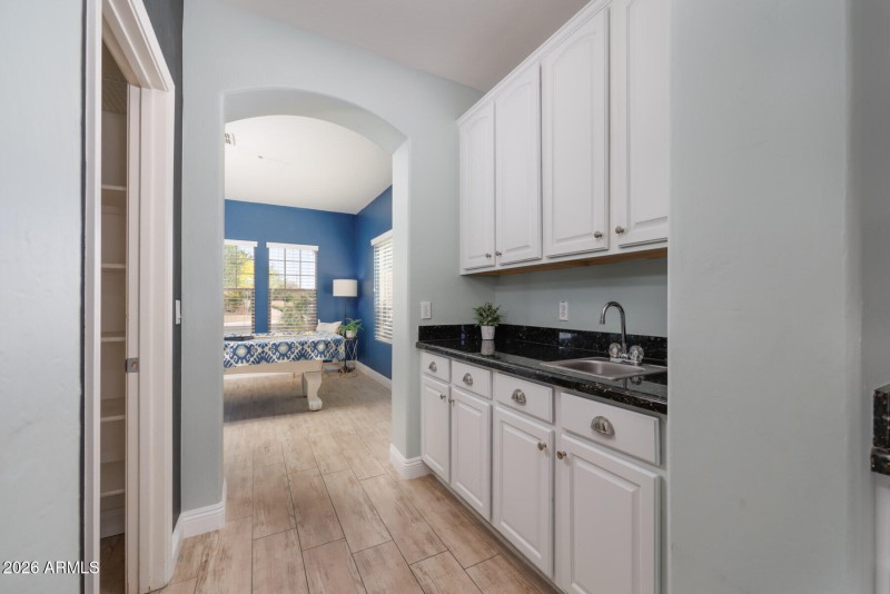 E Powell Way (3167)-8