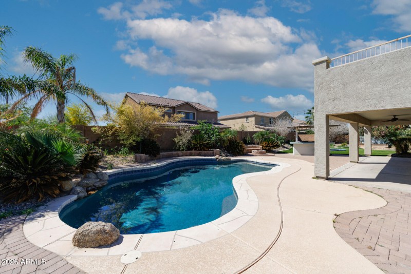 E Powell Way (3167)-32