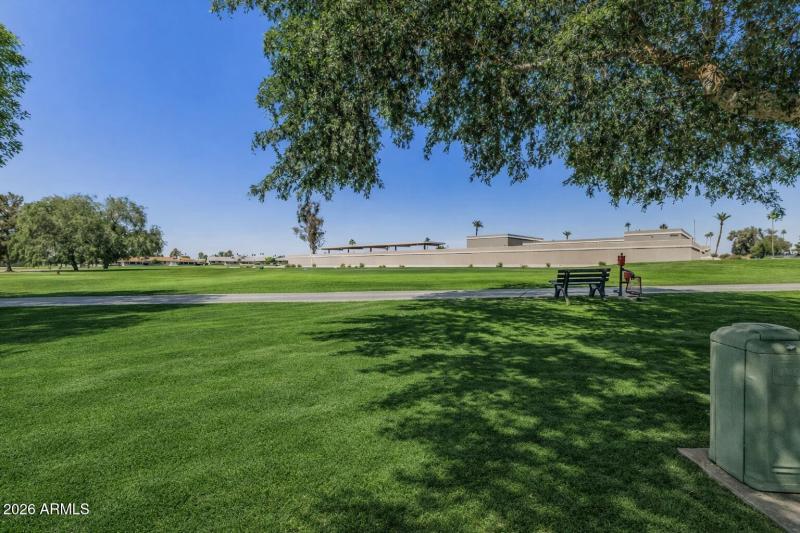 E2D4A572-B5AD-4E49-BF32-CFE2C244CBA1