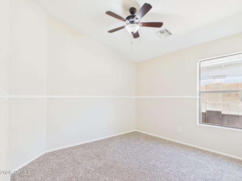 13-web-or-mls-CAM03379G0-PR0190-STILL012