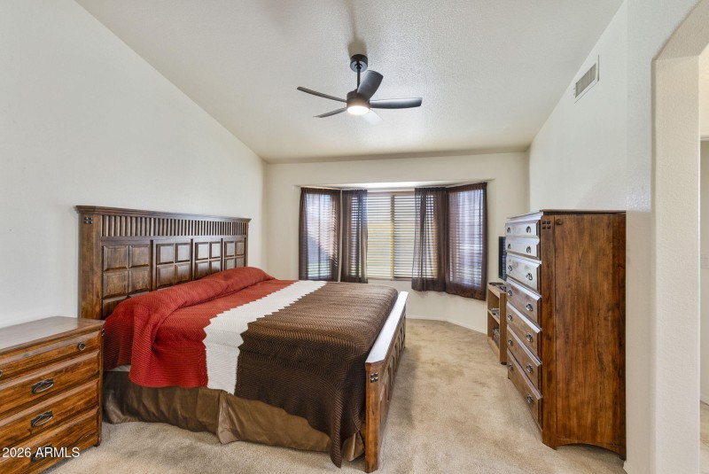 25-web-or-mls-DLB_1076