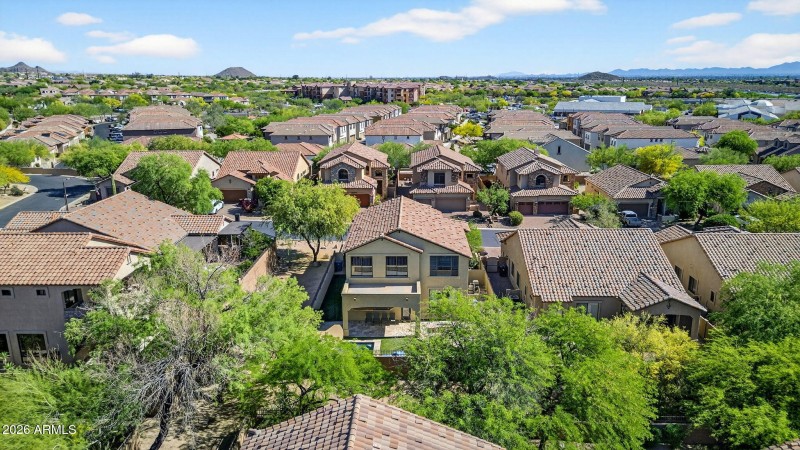 76-web-or-mls-015E Pearl St