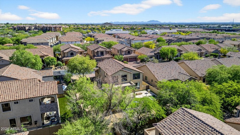 77-web-or-mls-016E Pearl St