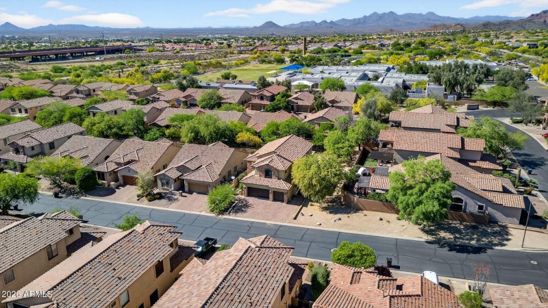 68-web-or-mls-007E Pearl St