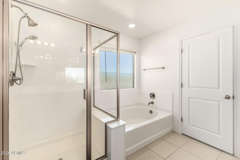 24 - Mondragone 37271