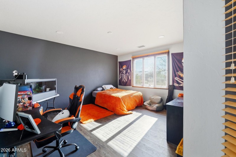 1955 East Yavapai Place-081019