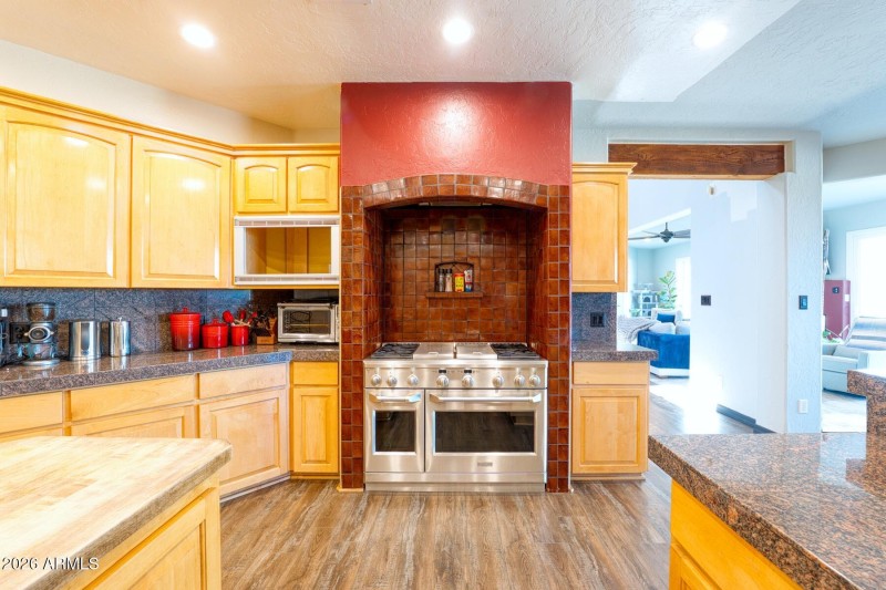 1955 East Yavapai Place-081251