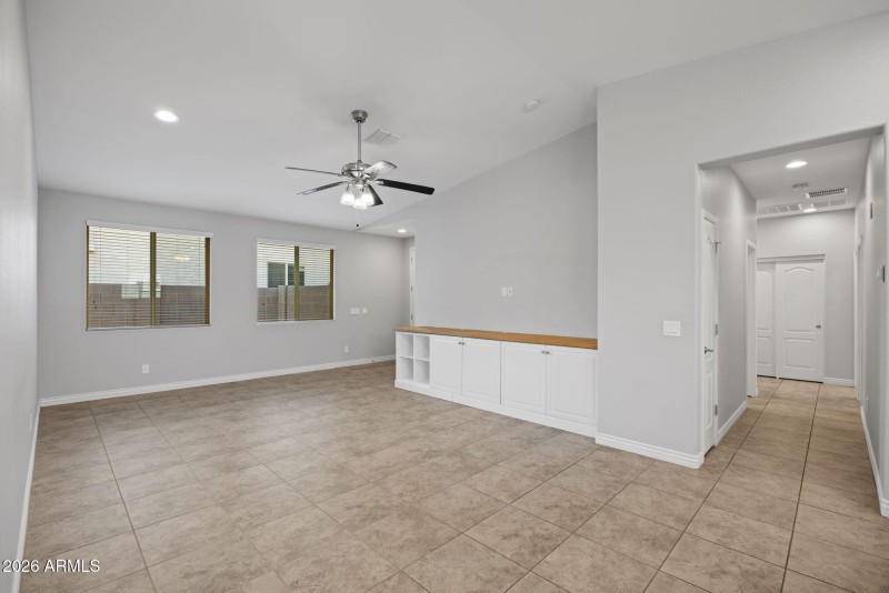 7-web-or-mls-4290-e-palo-verde-st