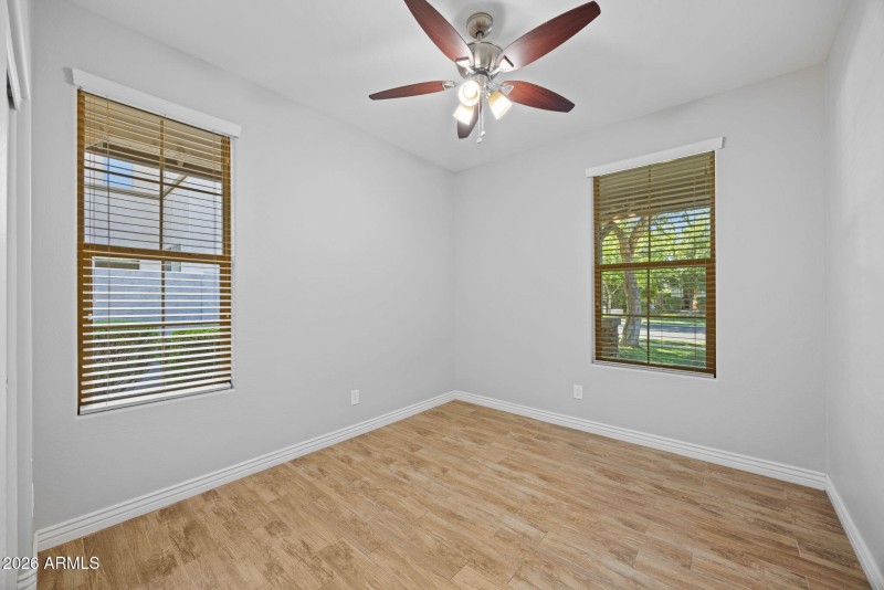 23-web-or-mls-4290-e-palo-verde-st