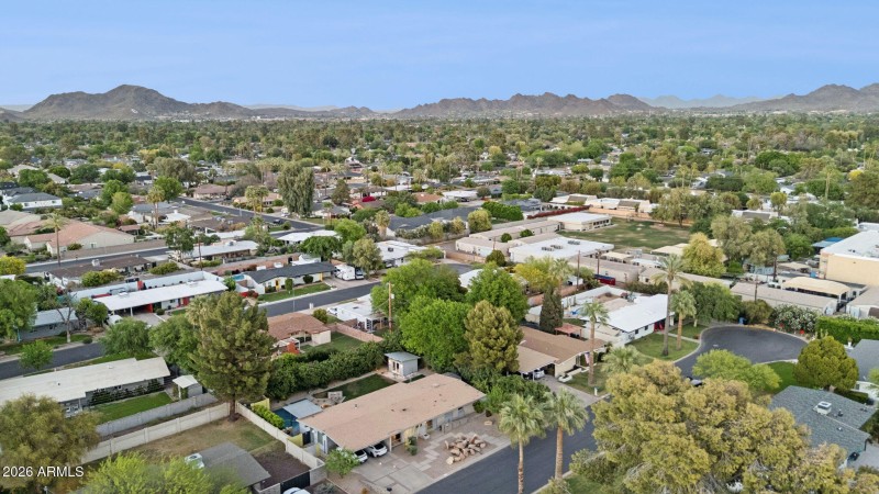 81-web-or-mls-1318-w-glenn-dr