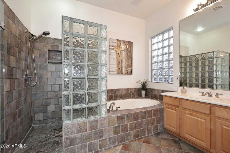 Primary Bath-Garden Tub